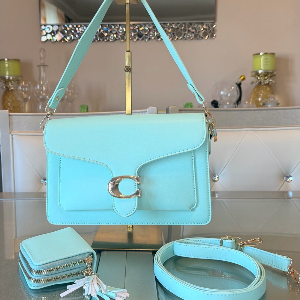 Elegant Mint Green Women's Bag